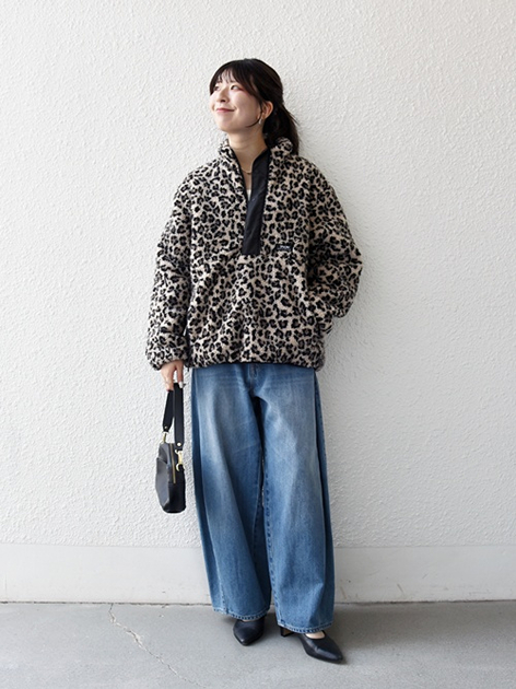 藤原さんの「SHIPS｜〈洗濯機可能〉バレル デニム パンツ［SHIPS any DENIM］」を使ったコーディネート