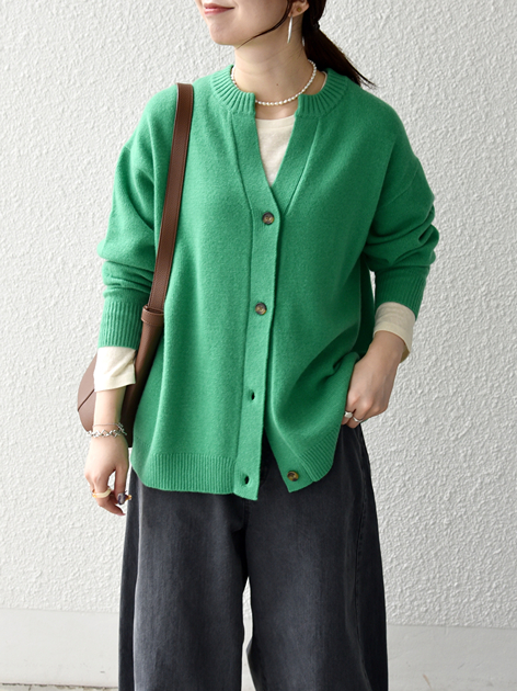 藤原さんの「SHIPS｜〈洗濯機可能〉バレル デニム パンツ［SHIPS any DENIM］」を使ったコーディネート