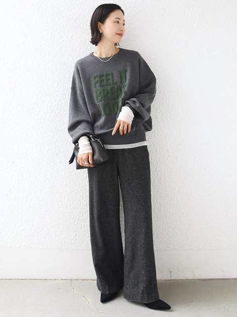 藤田さんの「SHIPS｜【WEB限定】〈手洗い可能〉サガラ 刺繍 / ファンシー レース ロゴ プルオーバー」を使ったコーディネート