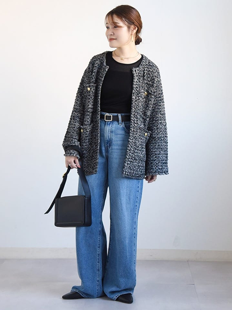 荒川さんの「SHIPS｜〈手洗い可能〉ミディ丈 ミックス ニット ジャケット」を使ったコーディネート