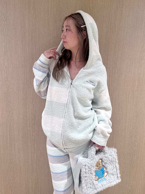 FURFUR STAFFさんの「FURFUR｜【FURFUR&times;gelato pique】ベビモコボーダーミックスパーカー」を使ったコーディネート